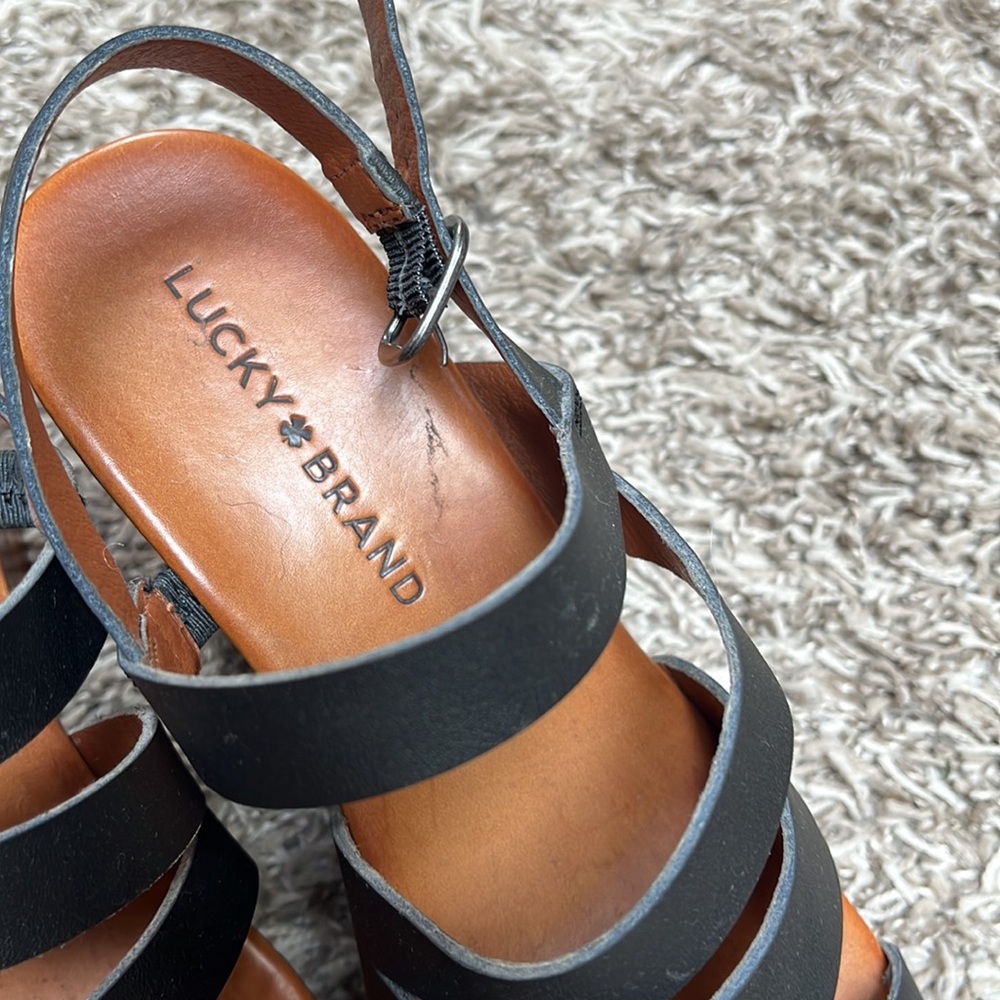 Lucky brand wedges. Size 7. - Picture 2 of 8